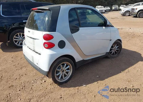 2008 Smart Fortwo Passion/Pure из США, поврежденный, VIN WMEEJ31X88K193905